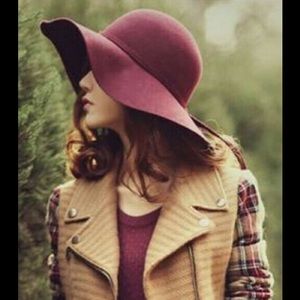 The Hatter Company - Poshmark